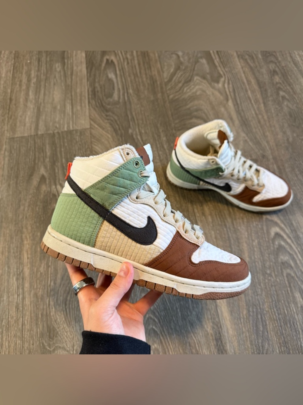 |SOLD| nike dunk high LX next nature toasty sneakers